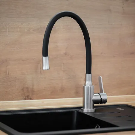 Luxury شقة أوزهورود